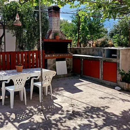 Apartmán Metaxas *